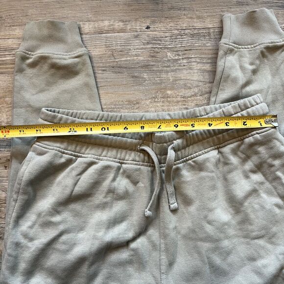 Gymshark CREST Joggers Men’s Small Beige with Logo Slim Fit White Athletic Gym - Picture 8 of 10